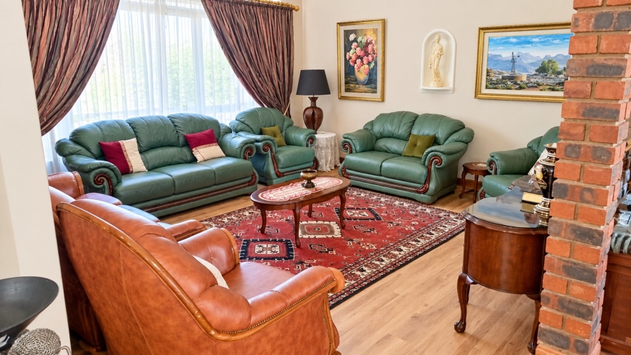4 Bedroom Property for Sale in Wilkoppies North West